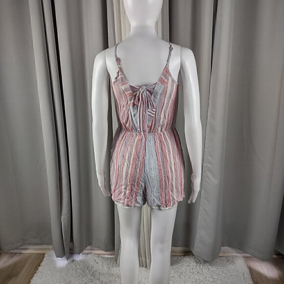 Addie Women's Red Pastel Striped Spaghetti Strap 2 Pocket Romper Size Medium - Picture 3 of 13